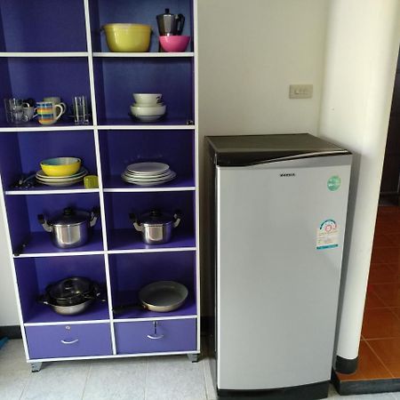 Вилла Right On The Beach House Taling Ngam  Экстерьер фото