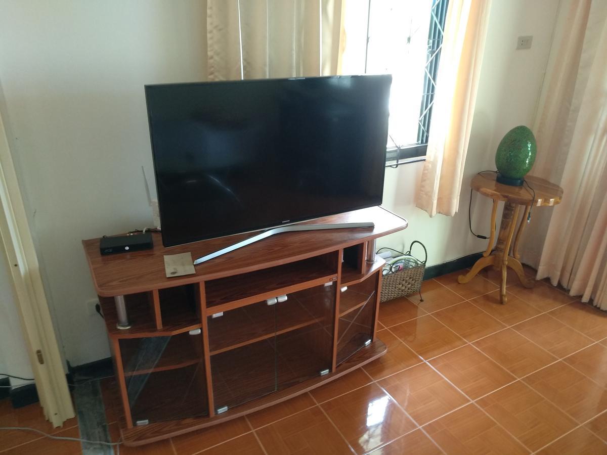 Вилла Right On The Beach House Taling Ngam  Экстерьер фото